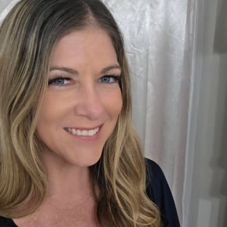 Mary E., Rover pet sitter in Deerfield Beach
